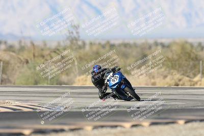 media/Dec-06-2025-CVMA (Sat) [[4a896cc04c]]/Race 9-500-400-350 Supersport/